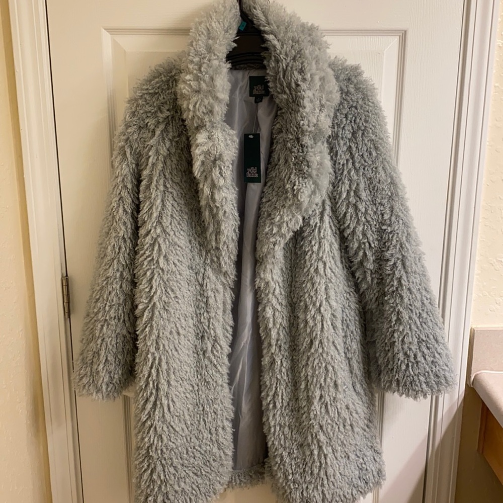 NWT Wild Fable Open Jacket Sz M Collared Faux Fur Sage Green Mid Length Lined